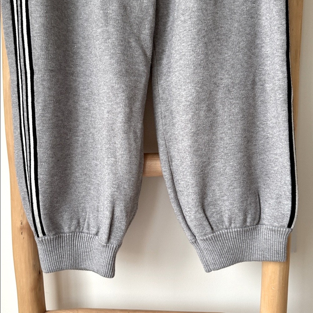 NEW Monrow Set Soft Knit Cozy Gray Luxury Lounge Jogger Sweater Sporty Stripe L - Picture 14 of 16
